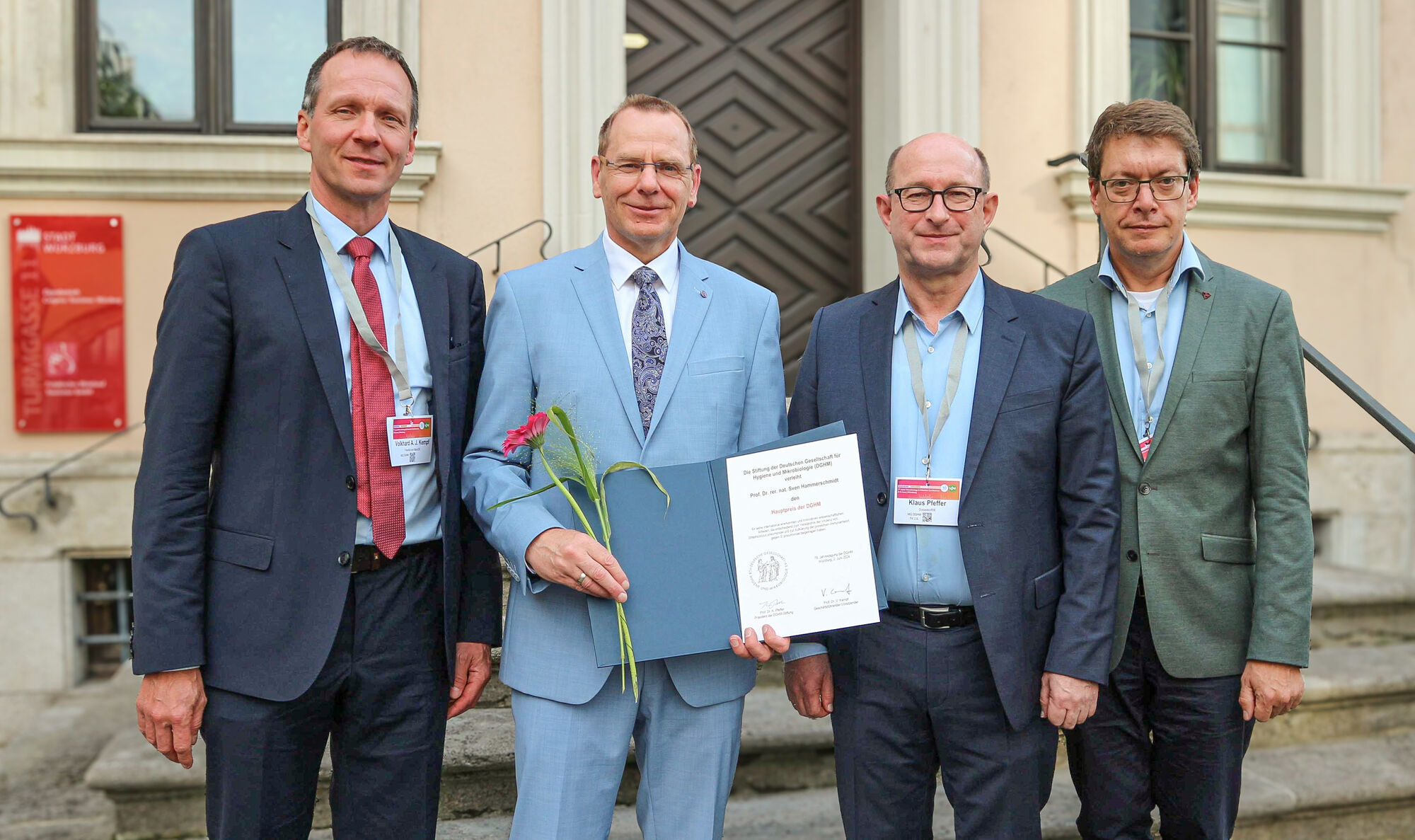 Auszeichnung DGHM für Prof. Dr. Sven Hammerschmidt