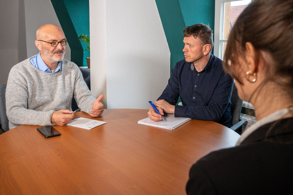 Konfliktberatung Symbolbild, © Gina Heitmann, 2023 Konfliktberatung Symbolbild