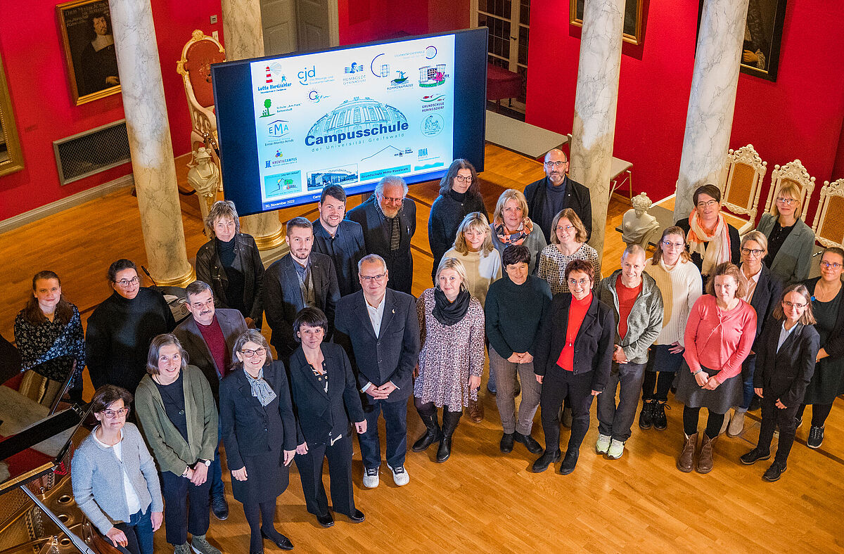 Vertragsunterzeichnung in der Aula der Universität, © Jan Meßerschmidt, 2022