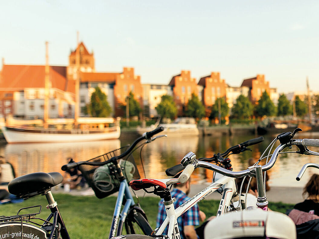 Greifswald Summer School: 04. - 29. August 2025