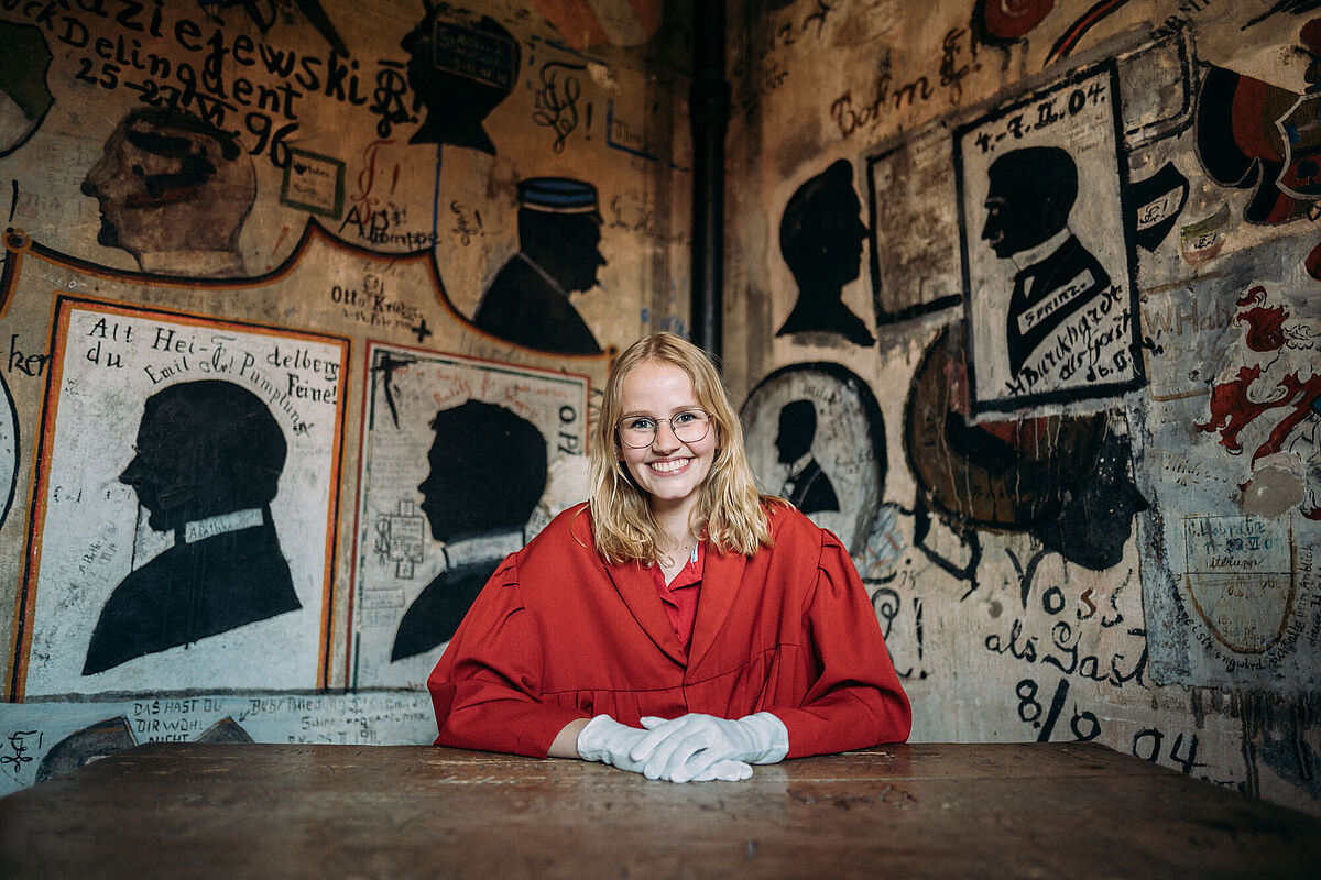 Tourguide im Karzer der Universität Greifswald