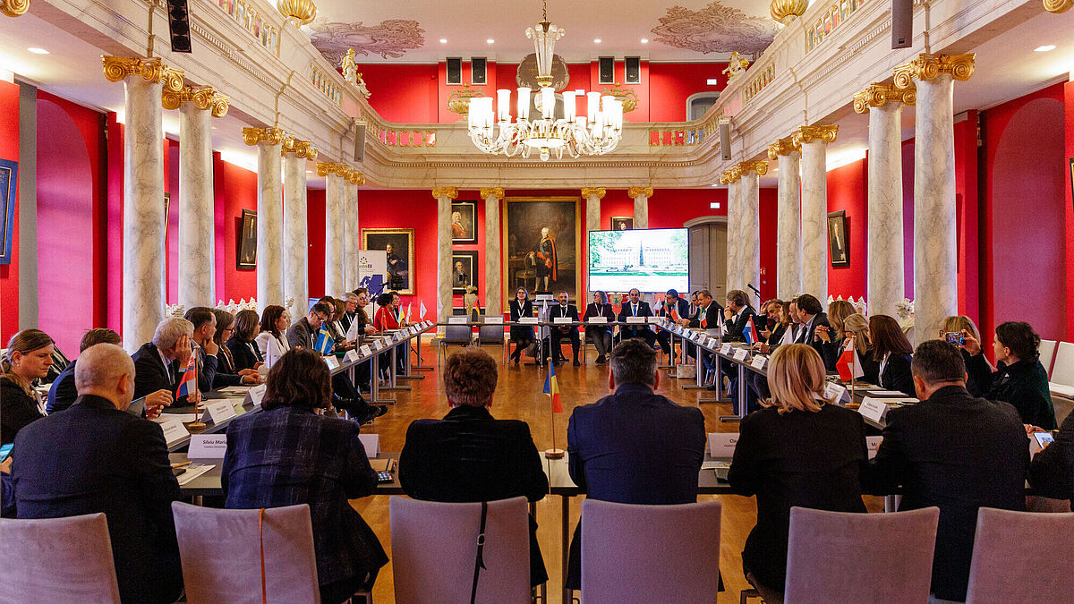 Opening of the KreativEU consortium meeting in the university's Aula
